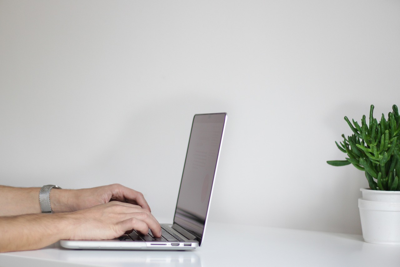 cara mengatasi virus pada laptop